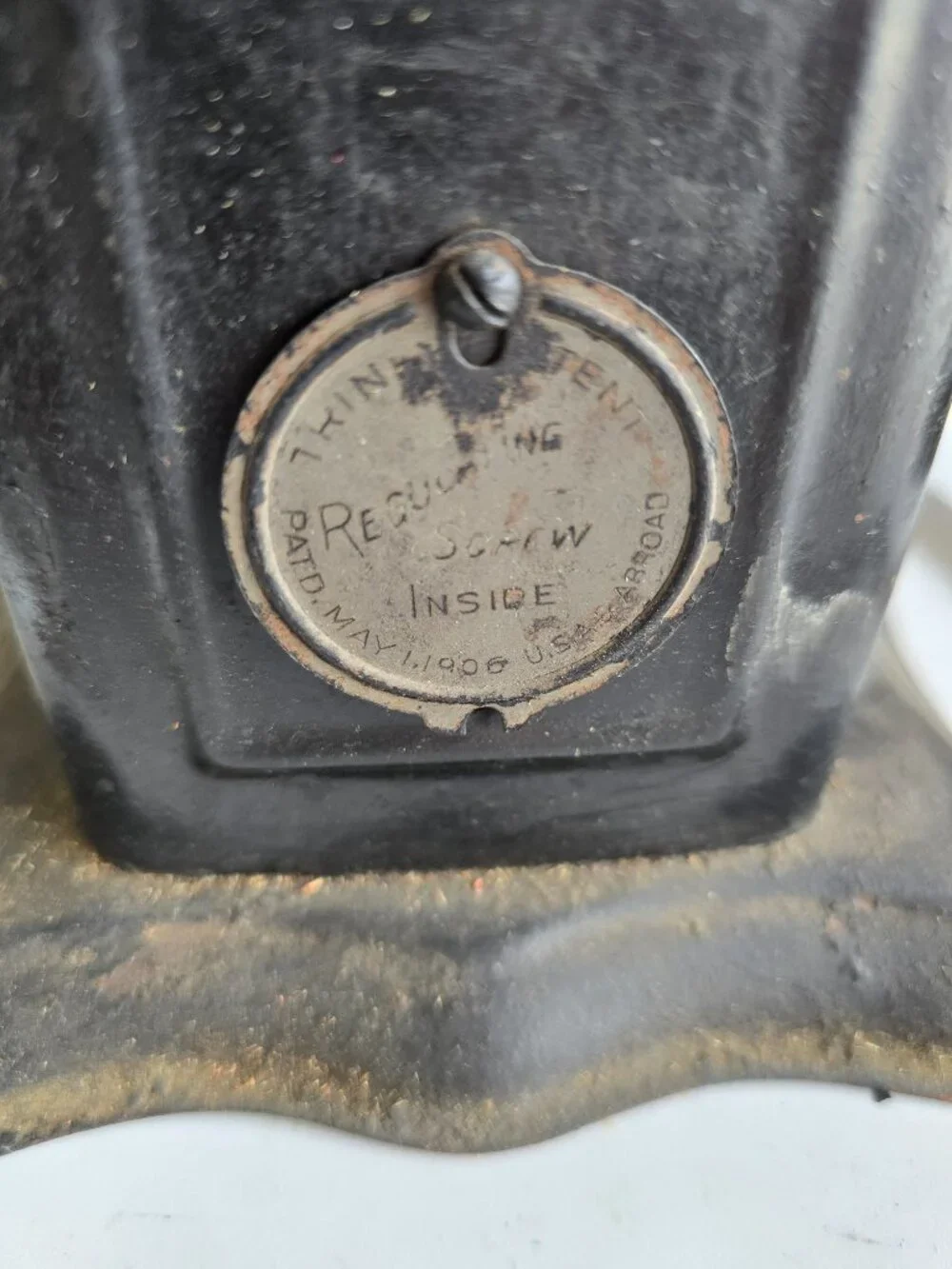 Antique Triner Scale & Mfg Co. Mechanical Countertop Scale - Patented 1906